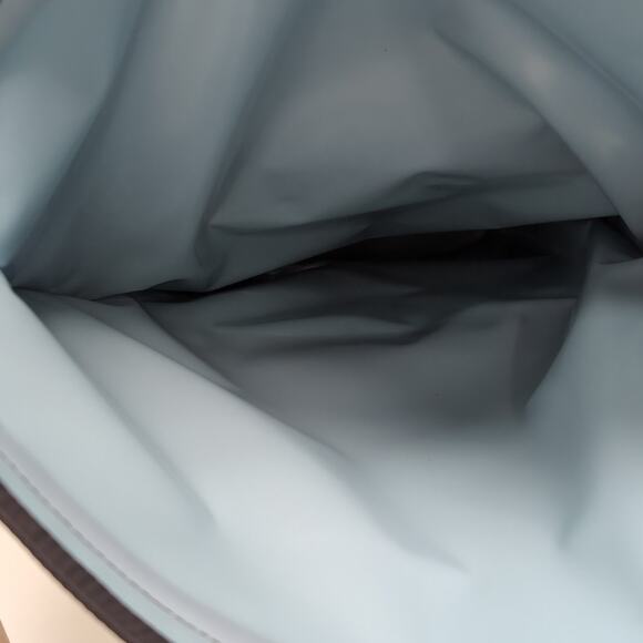 ISLE Gateway Cooler Backpack 25 Liter Waterproof Insulated Gray Outdoor NEW NWT - Picture 7 of 16